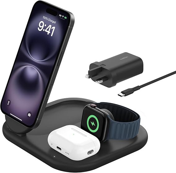 محطة شحن  Belkin BoostCharge 3in1 قابلة للطي بتقنية Qi2،